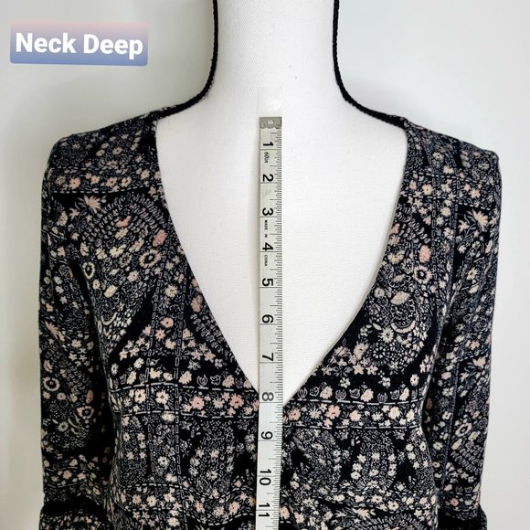 AMERICAN EAGLE OUTFITTERS Romper - Picture 3 of 9